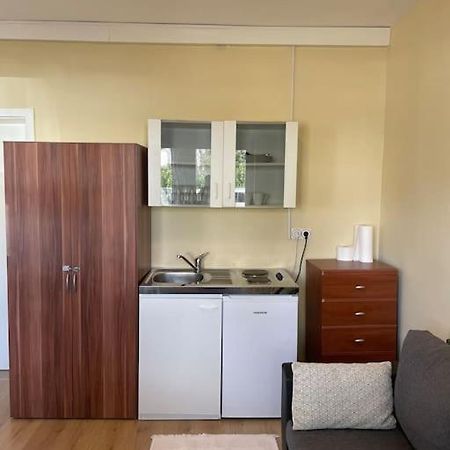Einzimmerwohnung + Dusche Und Wc เบอร์ลิน ภายนอก รูปภาพ